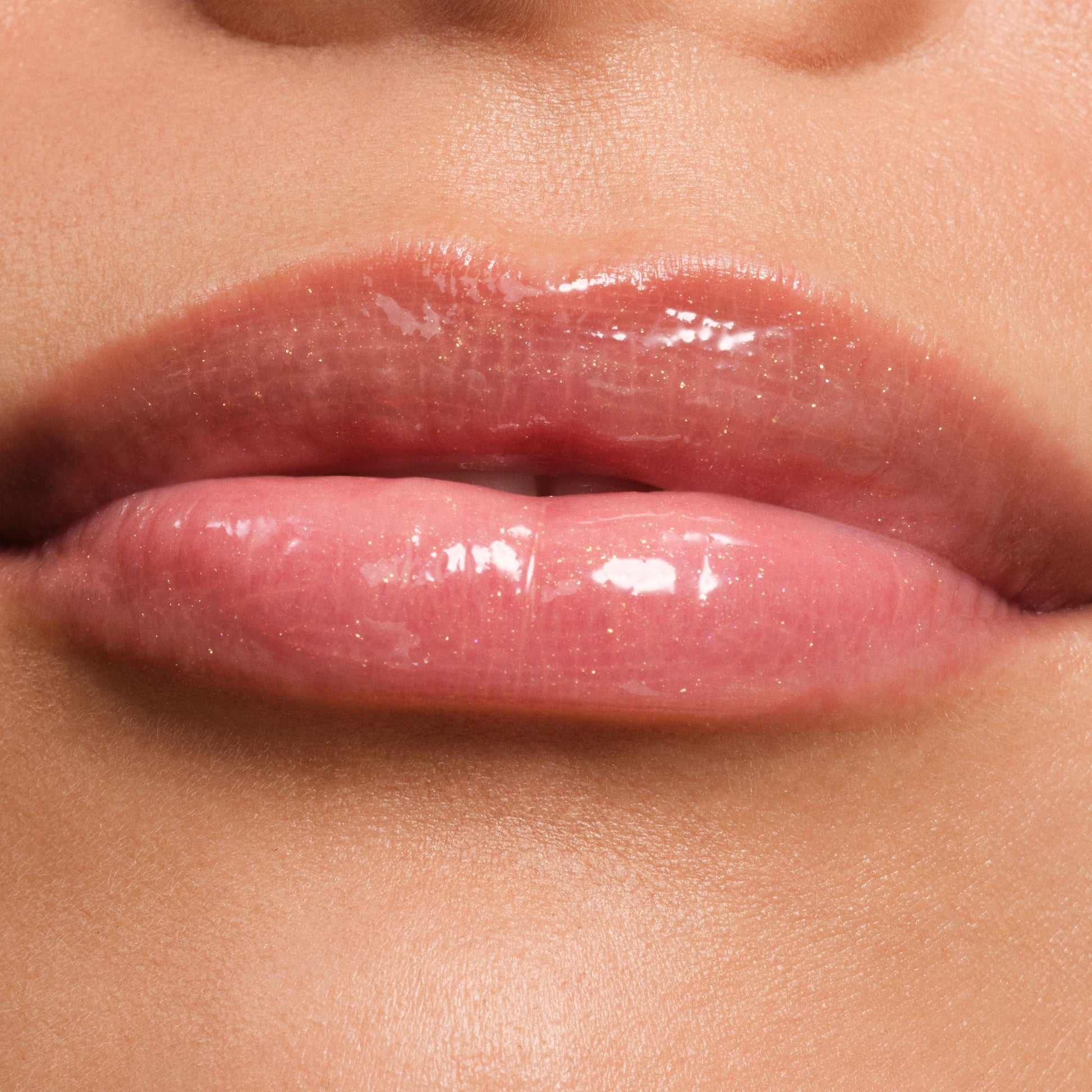 phyto-glow-lip-balm-shimmer-cosmic-m5 NATR-10134-Phyto-Glow-Lip-Hover-Cosmic.jpg