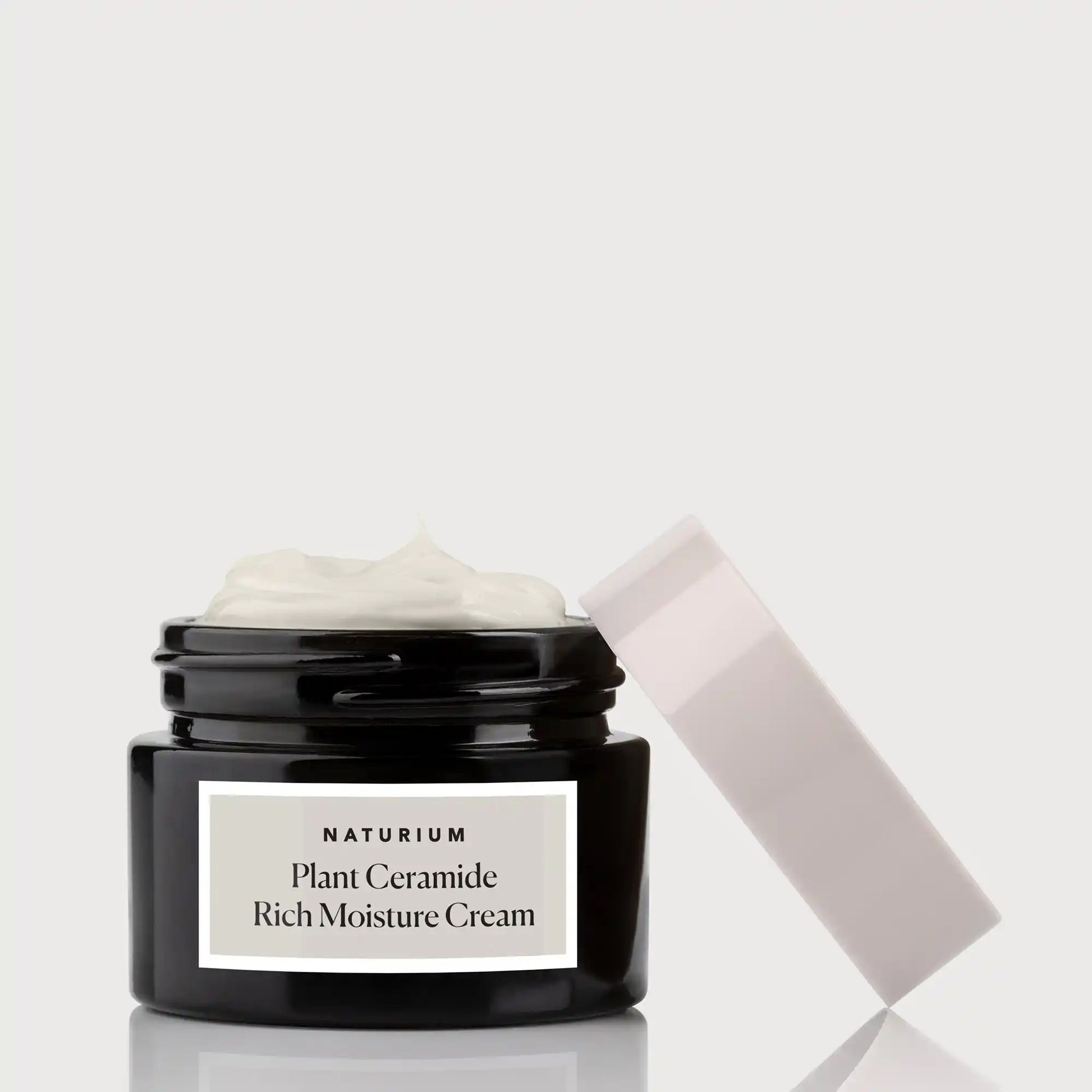 plant-ceramide-rich-moisture-cream-t6 NATR_Catalog_PCRM-Cream-CapOff.webp