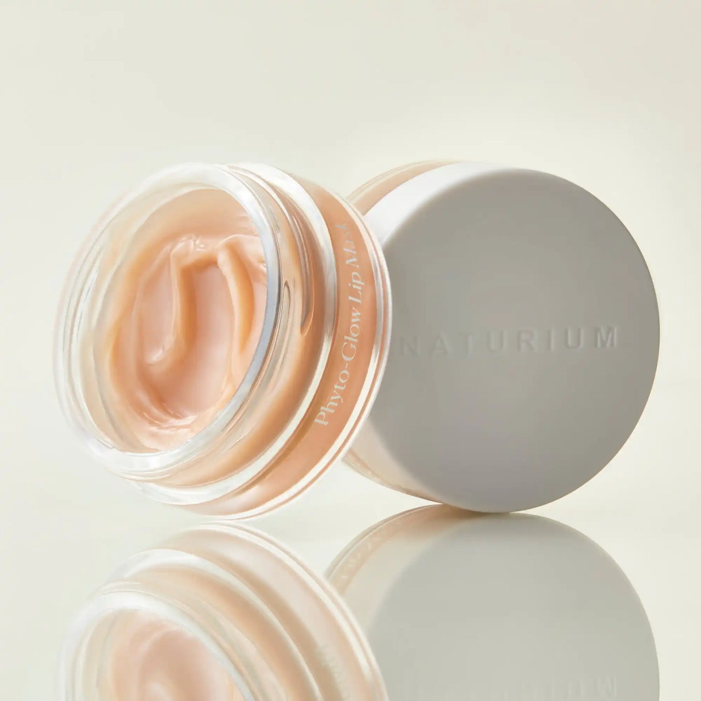 phyto-glow-lip-mask-z3 phyto-lipmask_0607-crop.webp