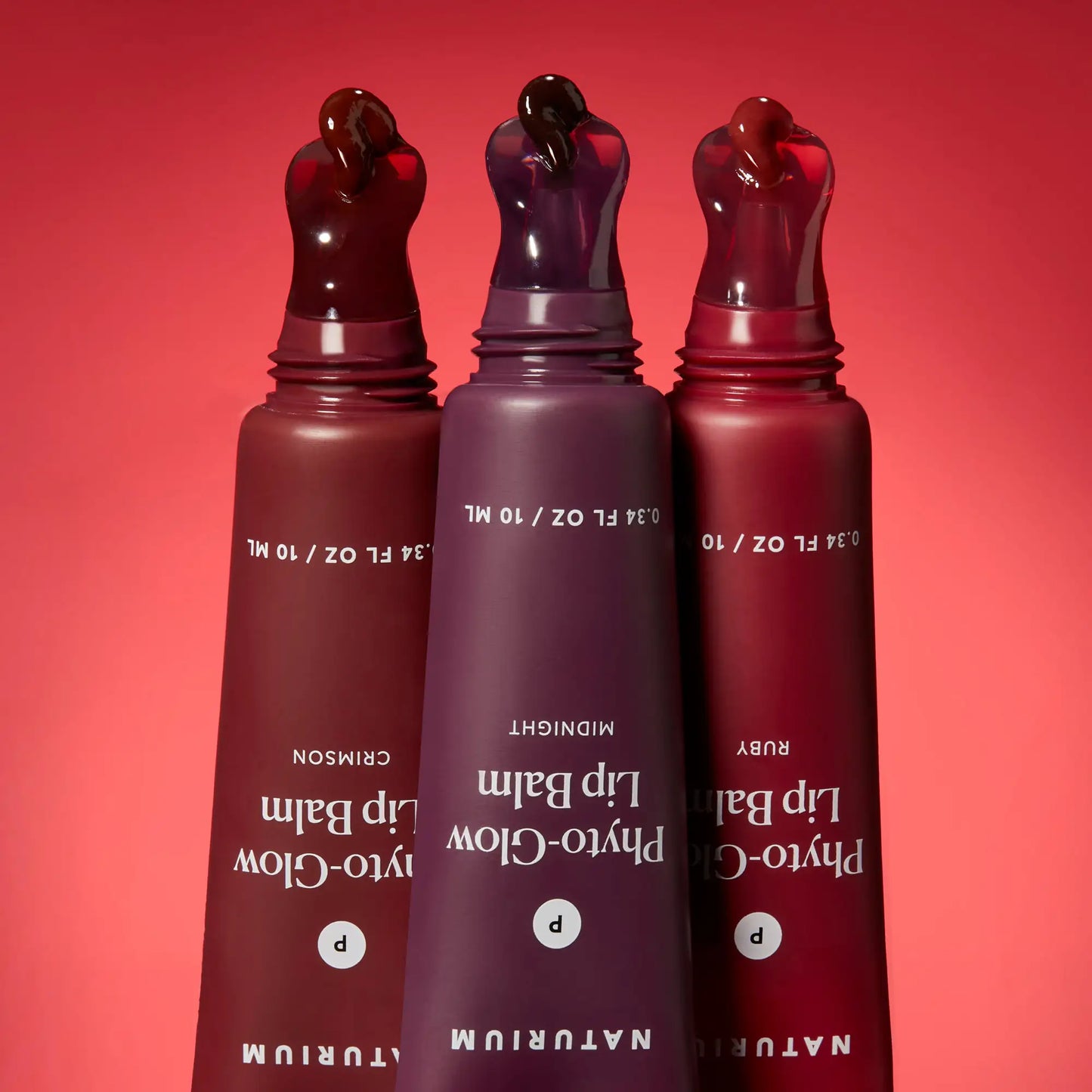 phyto-glow-lip-balm-crimson-h6 phytoglow-moody_6357-crop_1_e73a7054-8061-4f72-8a58-c0111f6fcffa.webp